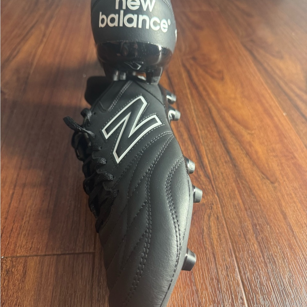New Balance 442 V2 FG/AG Black Leather Cleats